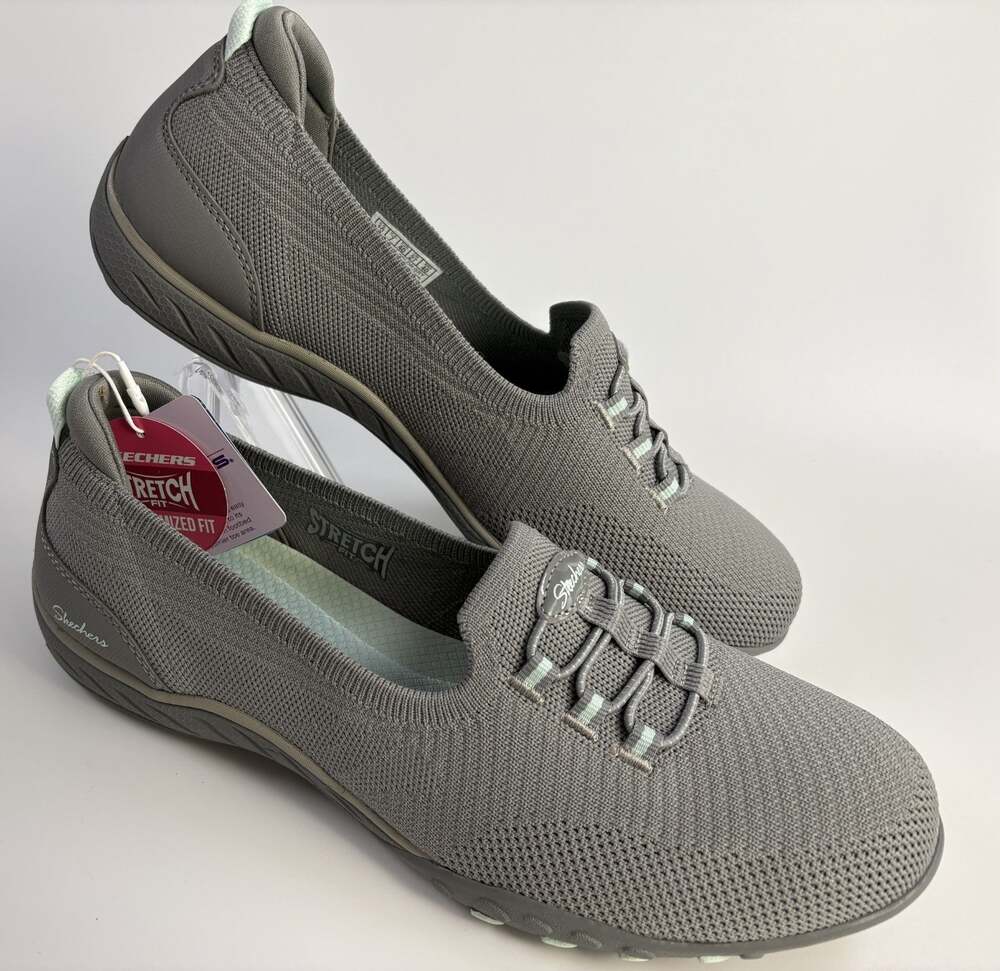 NEW WOMEN'S SKECHERS RELAXED FIT BREATHE EASY FEELING SWEET GRAY SHOES Size 8